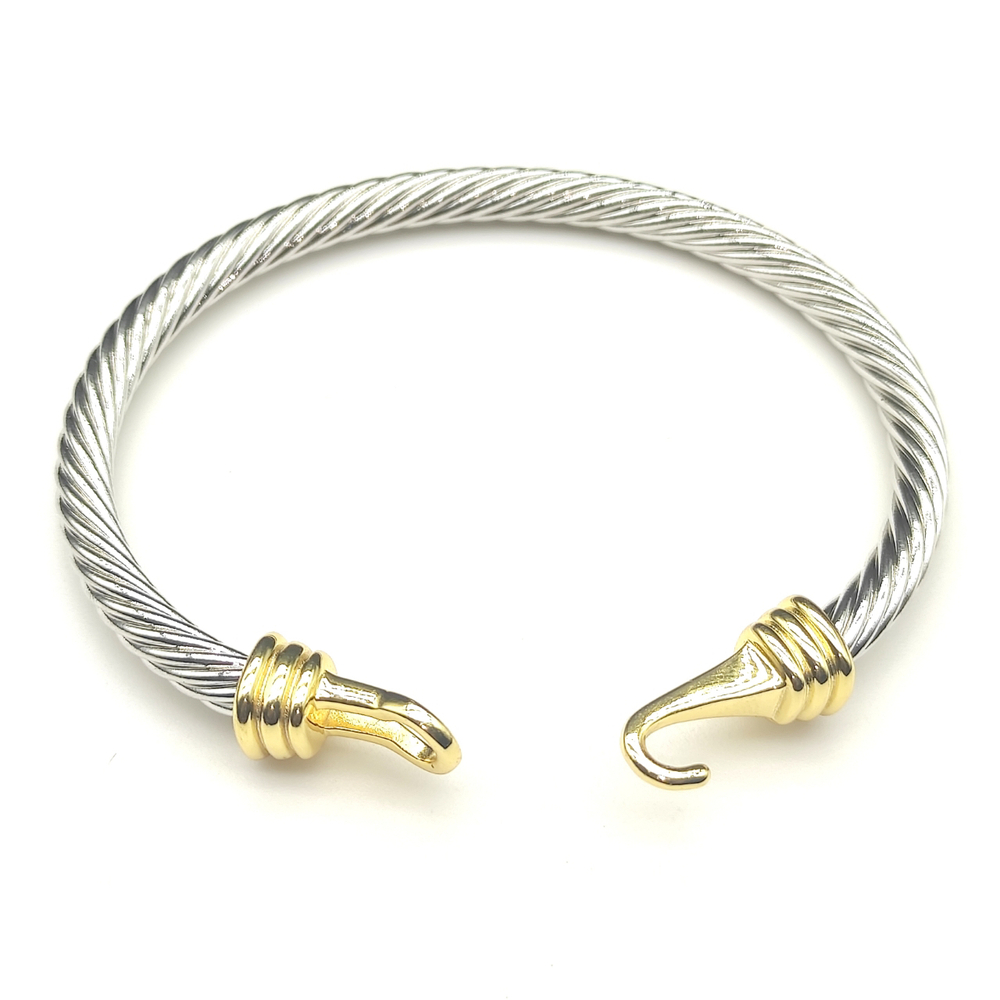 David Yurman 5mm gold hook bracelet - Picture 5 of 9